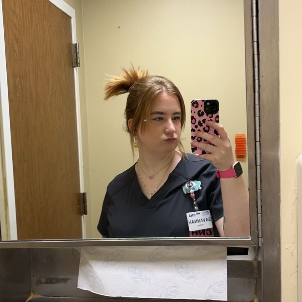 Meet your Posher, Savannah